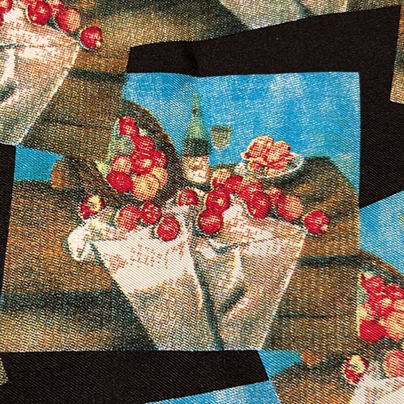 Silk scarf Classic- black background with apple still life paintings silk - Picture 2 of 7